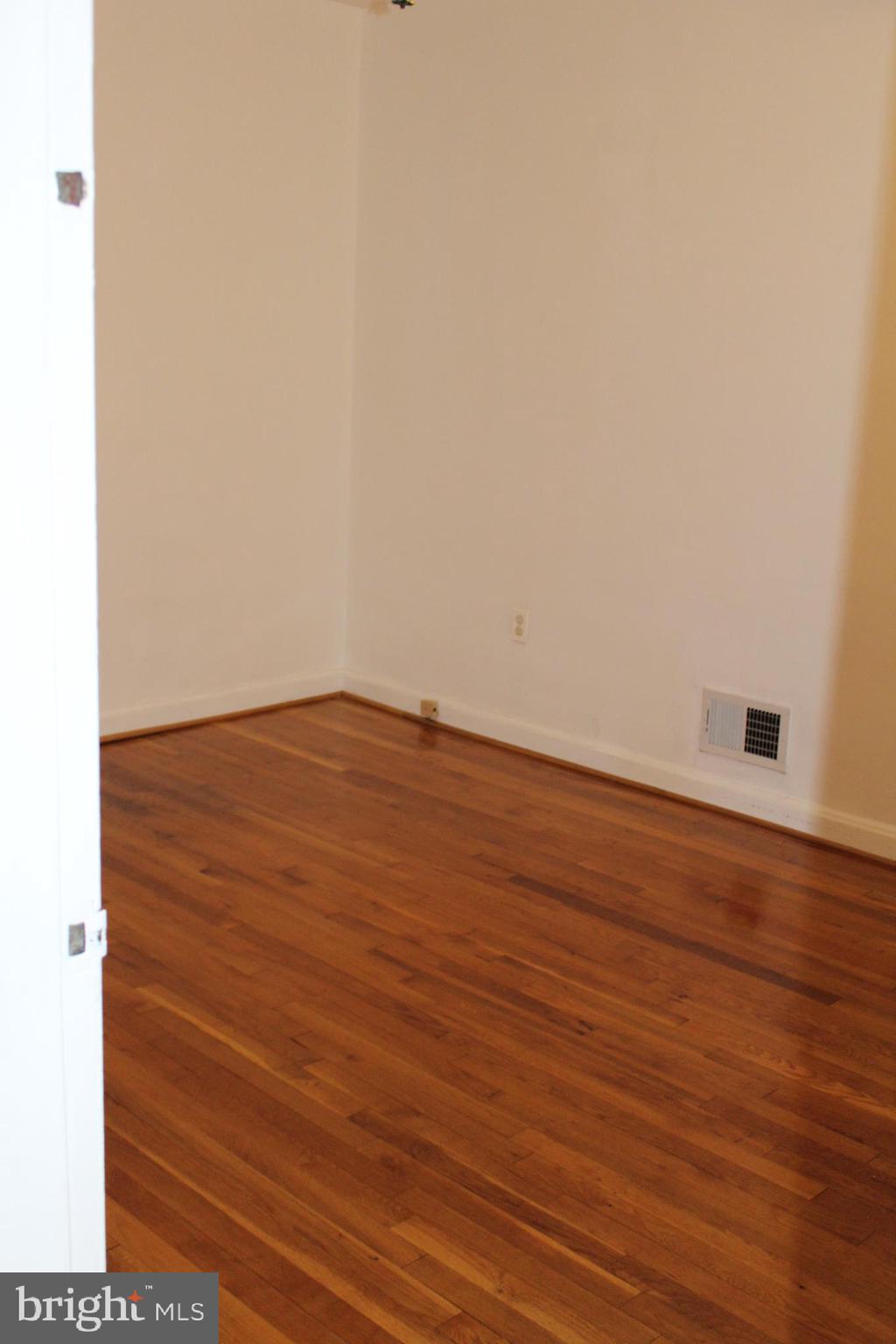 3712 Ridge Road Annandale, VA 22003 - Photo 11 of 22 Gallery Image 11