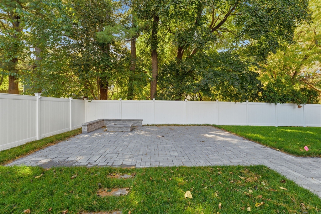 143 Hunting Road Needham, MA 02494 - Photo 41 of 42 Gallery Image 41