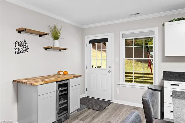 $449,900 | 2709 Farmbrook Road, Winston-Salem, NC 27103