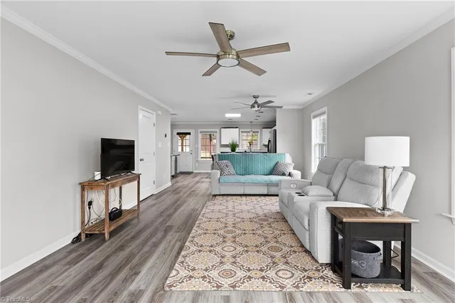 $449,900 | 2709 Farmbrook Road, Winston-Salem, NC 27103