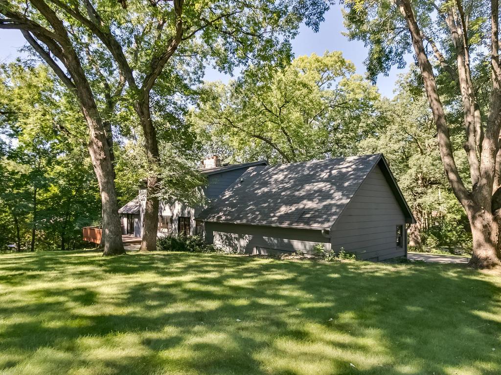 2623 Sylvan Road South Minnetonka, MN 55305 - Photo 25 of 32 Gallery Image 25