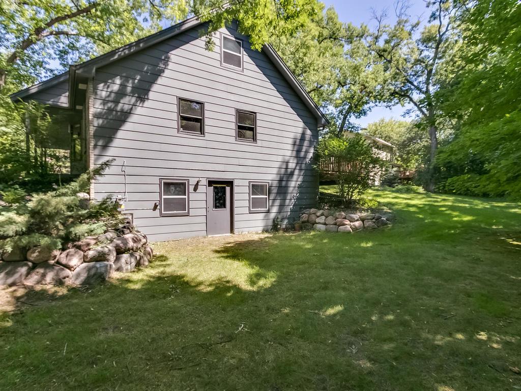 2623 Sylvan Road South Minnetonka, MN 55305 - Photo 27 of 32 Gallery Image 27