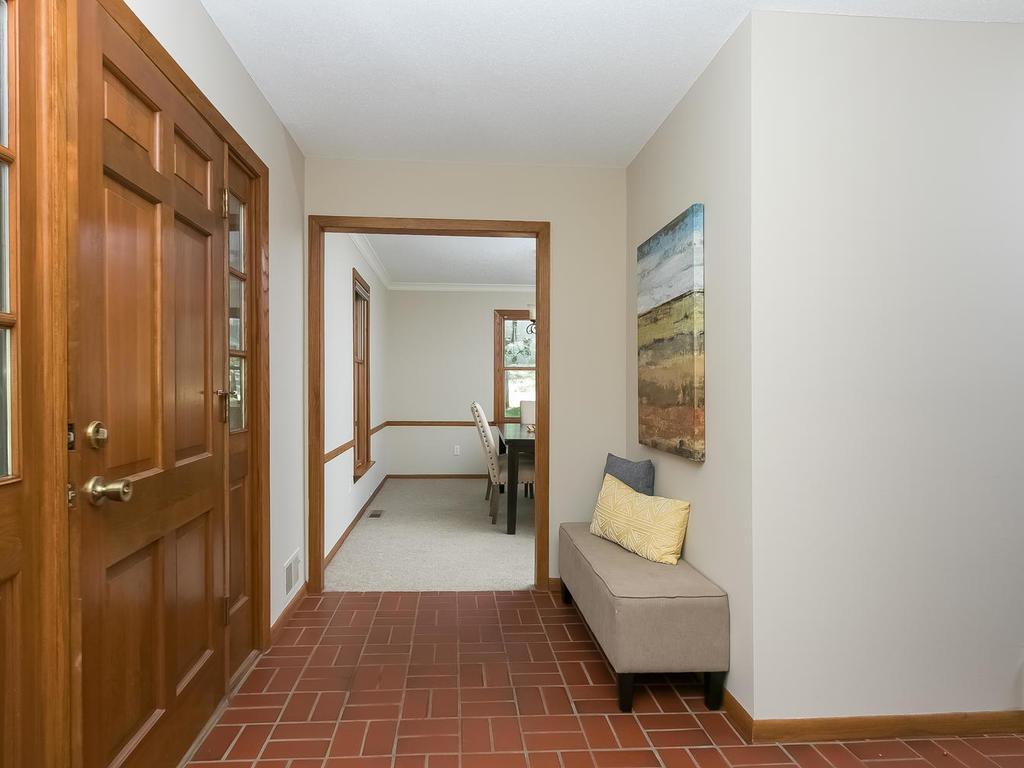 2623 Sylvan Road South Minnetonka, MN 55305 - Photo 28 of 32 Gallery Image 28