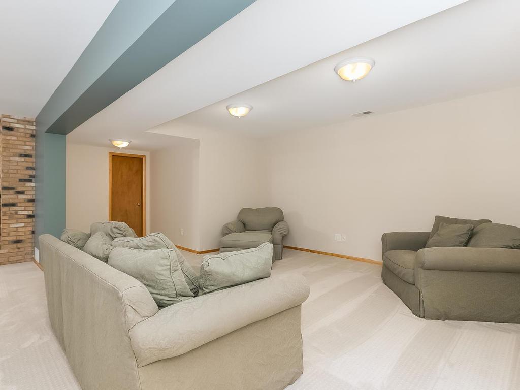2623 Sylvan Road South Minnetonka, MN 55305 - Photo 30 of 32 Gallery Image 30