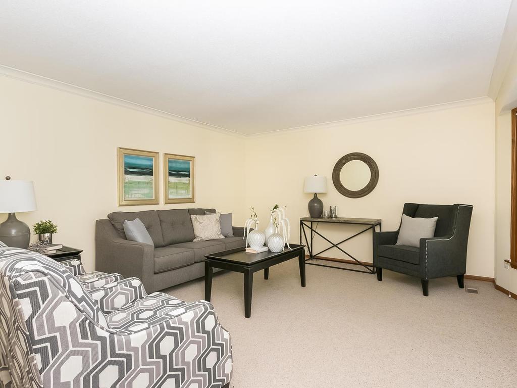 2623 Sylvan Road South Minnetonka, MN 55305 - Photo 6 of 32 Gallery Image 6