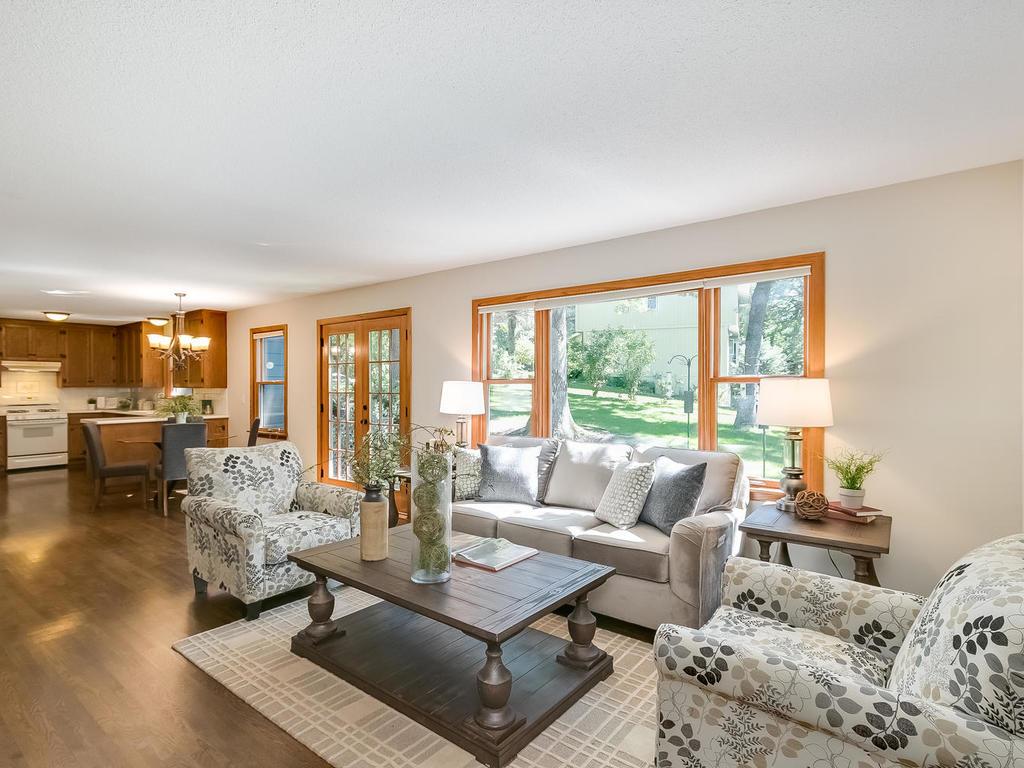 2623 Sylvan Road South Minnetonka, MN 55305 - Photo 9 of 32 Gallery Image 9