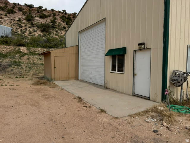 1124 Washam Road Green River, WY 82938 - Photo 12 of 35 Industrial-style building with corrugated metal siding