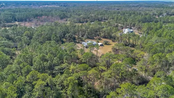 $400,000 | 425 Scooter Point, Geneva, FL 32732