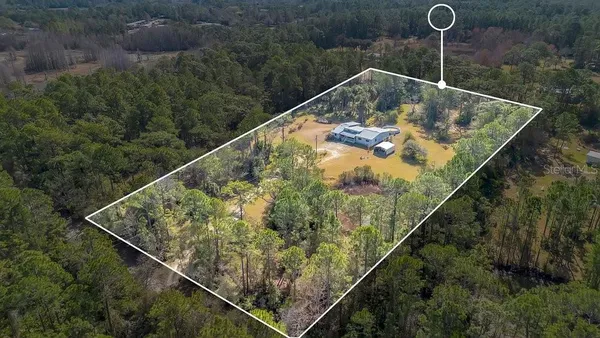 $400,000 | 425 Scooter Point, Geneva, FL 32732