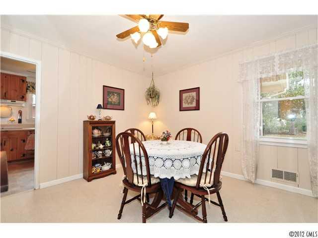 4426 Applegate Road Charlotte, NC 28209 - Photo 9 of 16