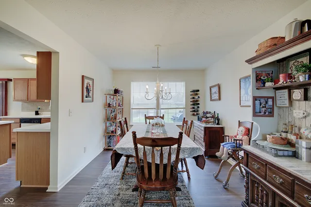 $279,900 | 2109 Cross Willow Lane, Indianapolis, IN 46239