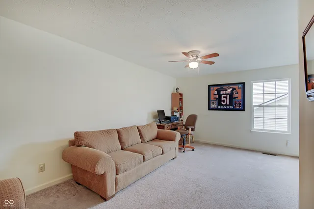 $279,900 | 2109 Cross Willow Lane, Indianapolis, IN 46239