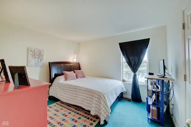 $279,900 | 2109 Cross Willow Lane, Indianapolis, IN 46239