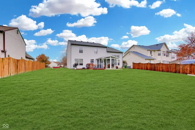 $279,900 | 2109 Cross Willow Lane, Indianapolis, IN 46239