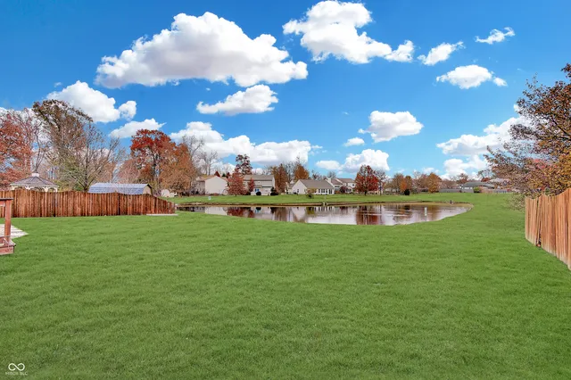 $279,900 | 2109 Cross Willow Lane, Indianapolis, IN 46239