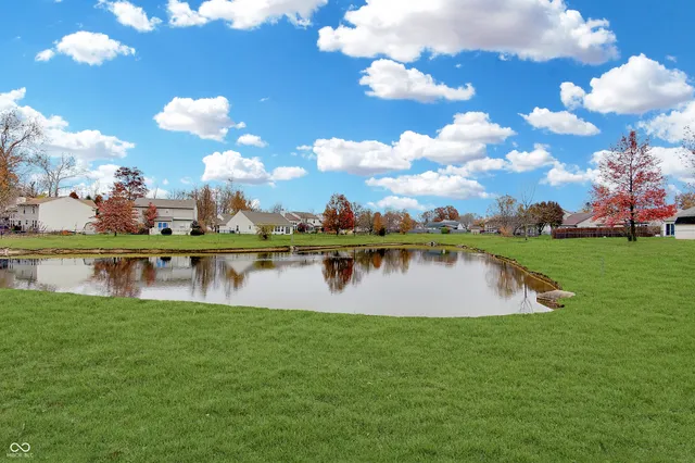 $279,900 | 2109 Cross Willow Lane, Indianapolis, IN 46239