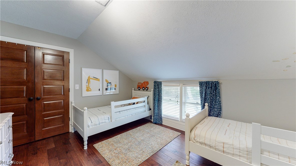 6266 Stow Road Hudson, OH 44236 - Photo 14 of 30 Gallery Image 14