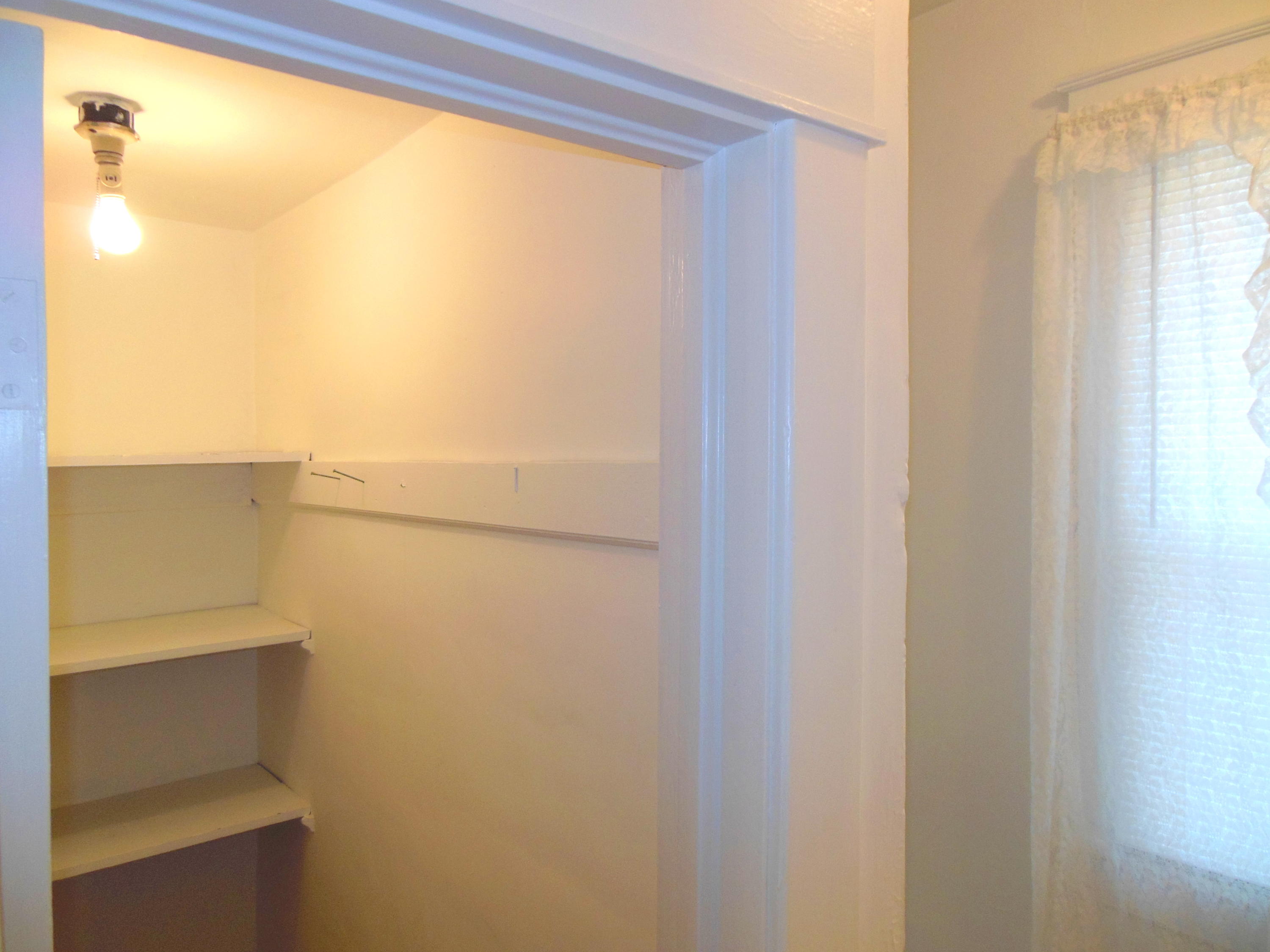 1209 Howbert Avenue Southwest Roanoke, VA 24015 - Photo 17 of 31 DSCN5841
