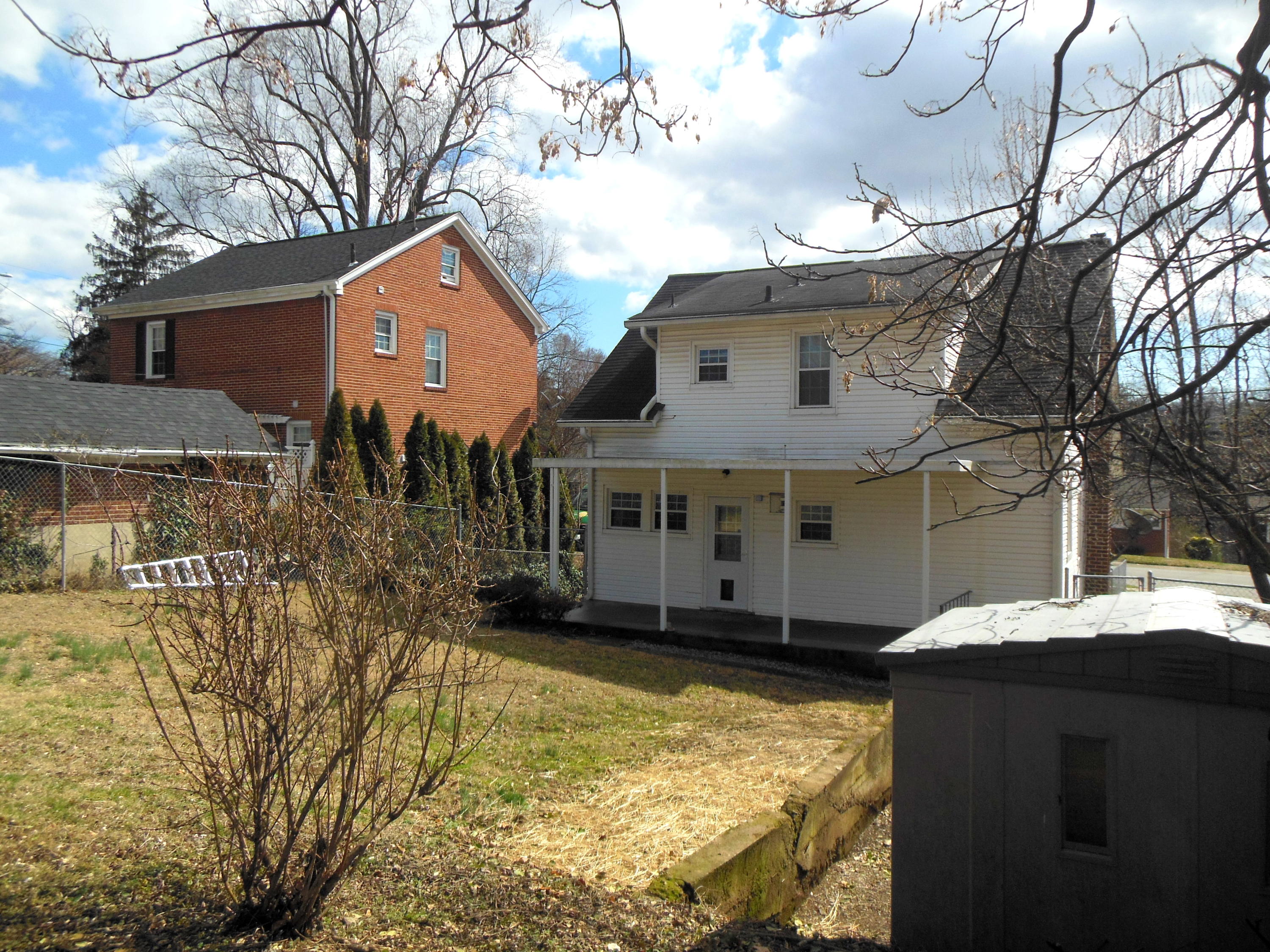 1209 Howbert Avenue Southwest Roanoke, VA 24015 - Photo 30 of 31 DSCN5816