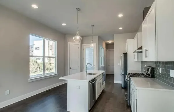 $2,500 | 1052 2nd Avenue South, Unit A1, Nashville, TN 37210