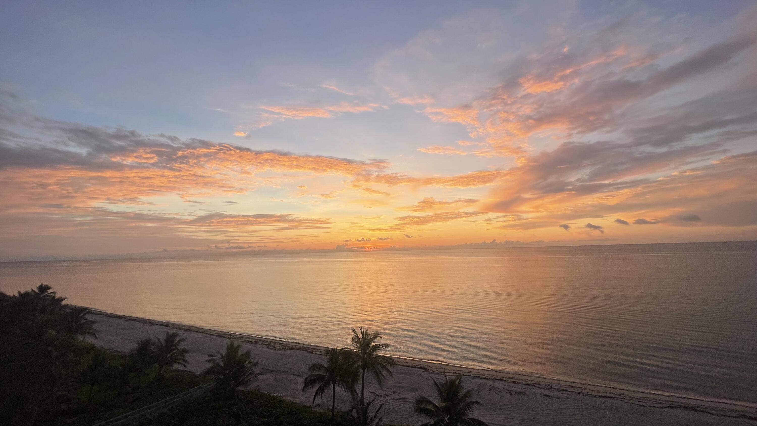 1069 Hillsboro Mile, Unit 802 Hillsboro Beach, FL 33062 - Photo 20 of 47 a view of an ocean