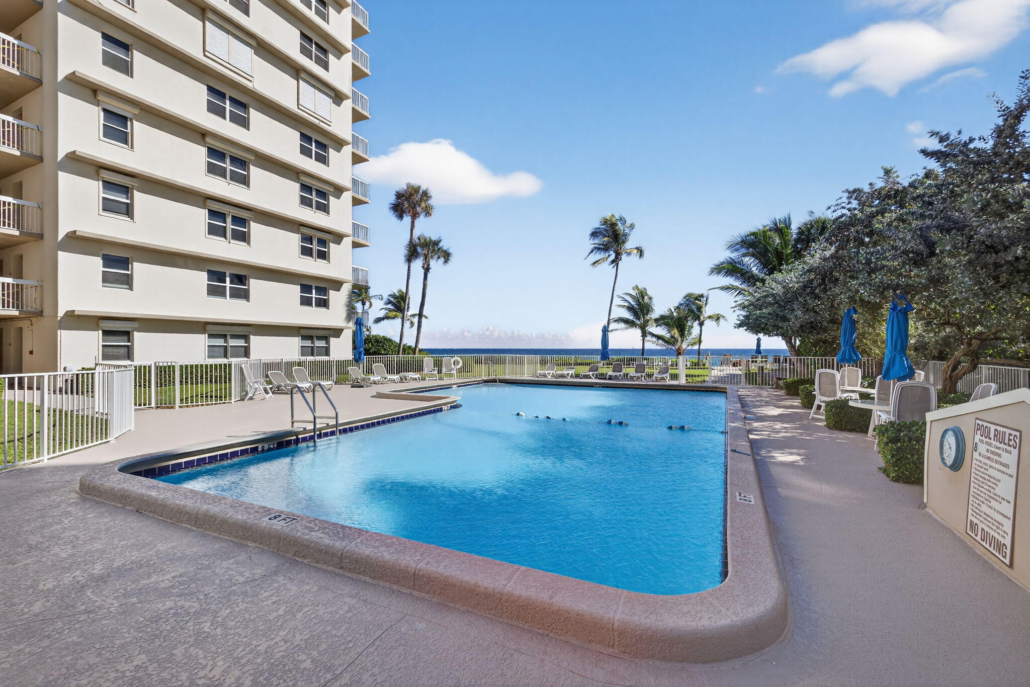 1069 Hillsboro Mile, Unit 802 Hillsboro Beach, FL 33062 - Photo 29 of 47 a view of a living room and kitchen