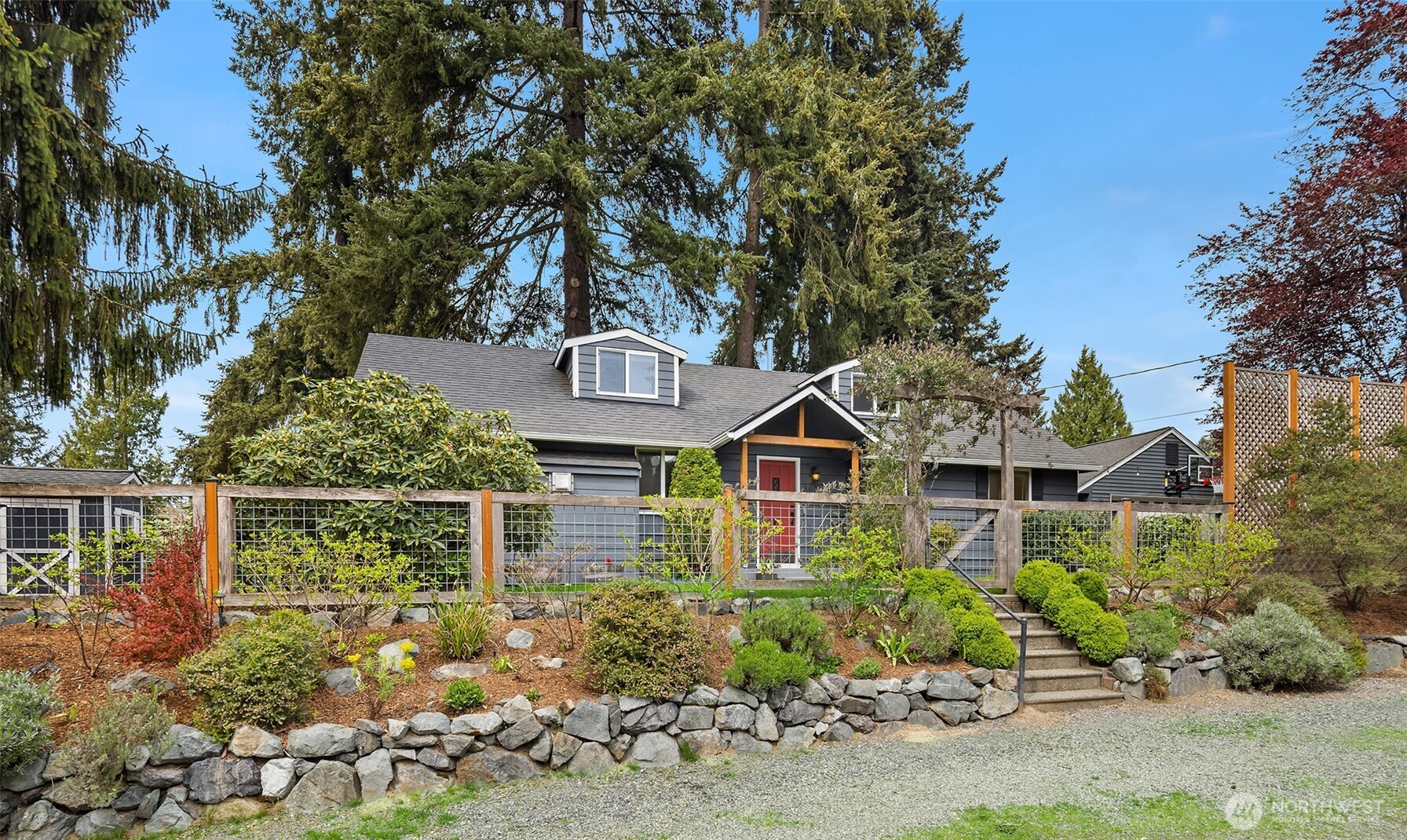3604 Northeast 120th Street Seattle, WA 98125 - Photo 31 of 33