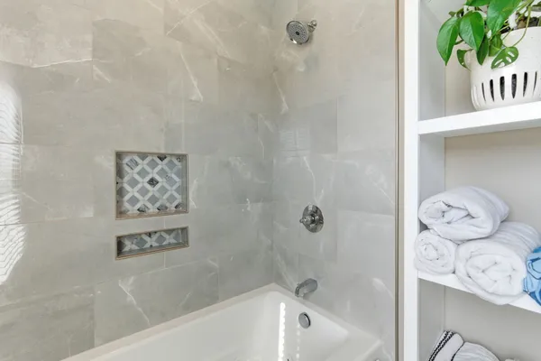 $720,000 | 124 Gettysburg Lane, Lafayette, TN 37083