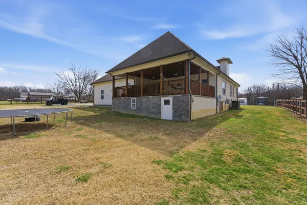 $720,000 | 124 Gettysburg Lane, Lafayette, TN 37083