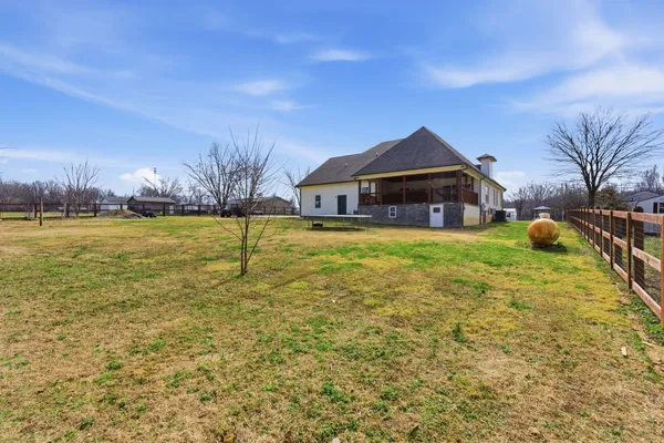 $720,000 | 124 Gettysburg Lane, Lafayette, TN 37083