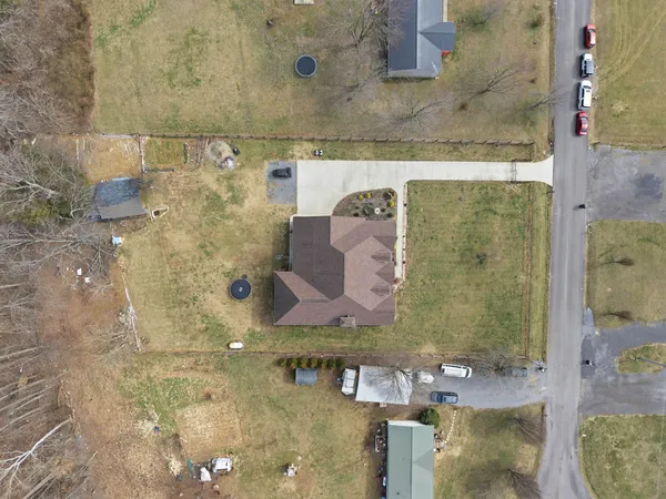 $720,000 | 124 Gettysburg Lane, Lafayette, TN 37083