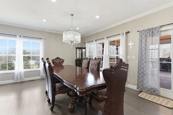 $720,000 | 124 Gettysburg Lane, Lafayette, TN 37083