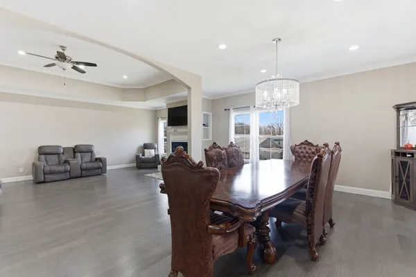 $720,000 | 124 Gettysburg Lane, Lafayette, TN 37083