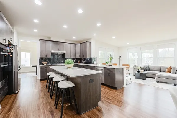 $1,390,000 | 6 Audrina Lane, Grafton, MA 01536