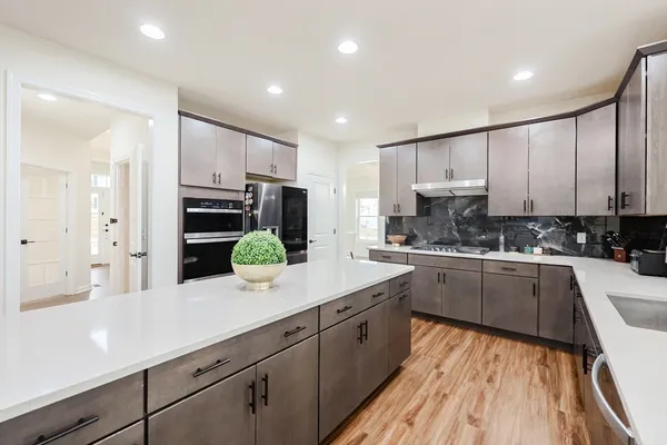 $1,390,000 | 6 Audrina Lane, Grafton, MA 01536