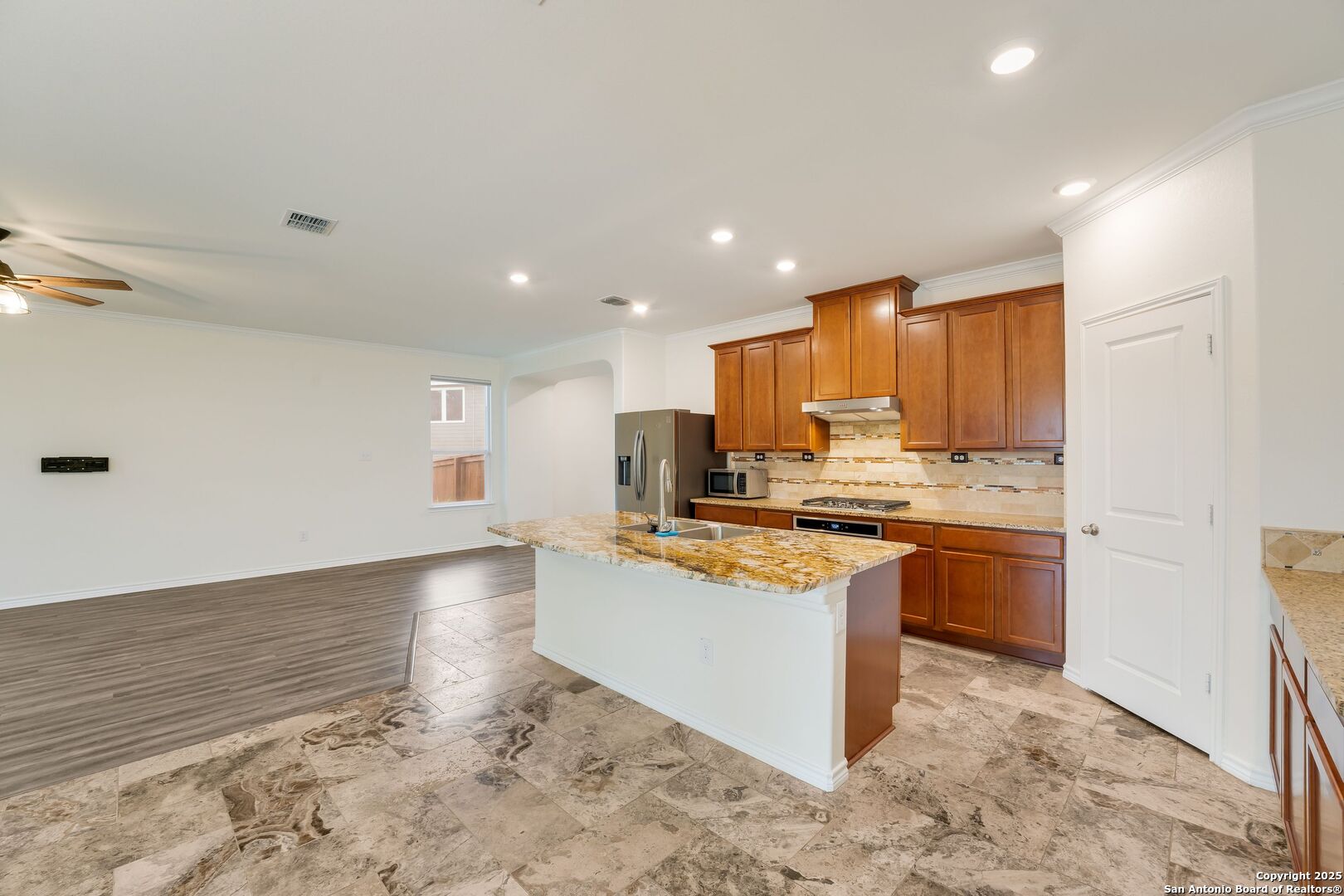 5245 Nature Path Schertz, TX 78124 - Photo 13 of 34