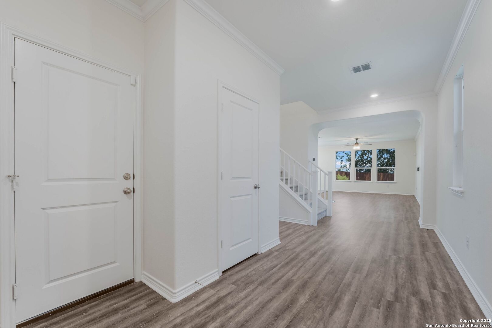 5245 Nature Path Schertz, TX 78124 - Photo 5 of 34