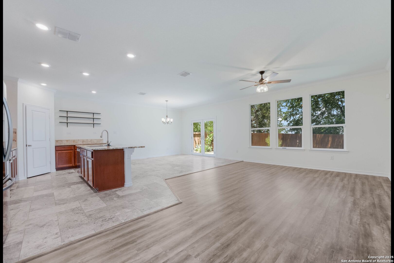 5245 Nature Path Schertz, TX 78124 - Photo 8 of 34