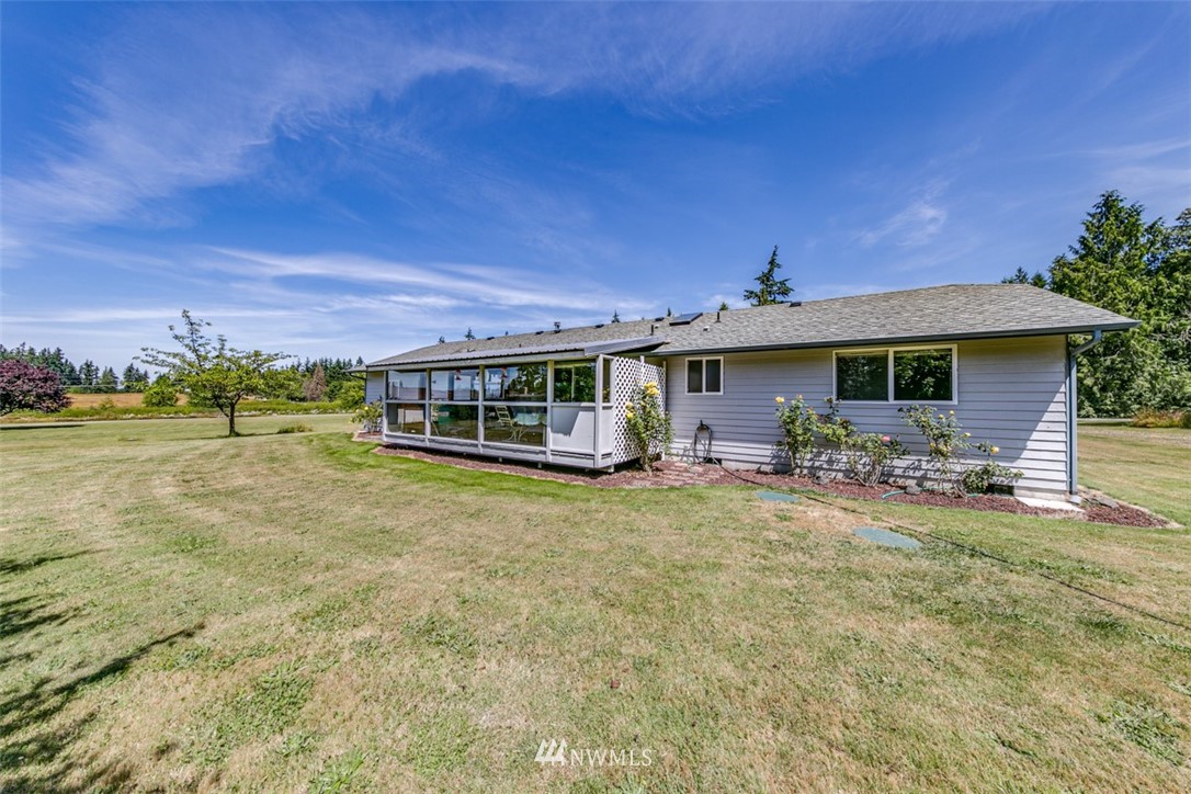 422 Hulse Road Port Angeles, WA 98362 - Photo 34 of 40 a front view of a house with garden