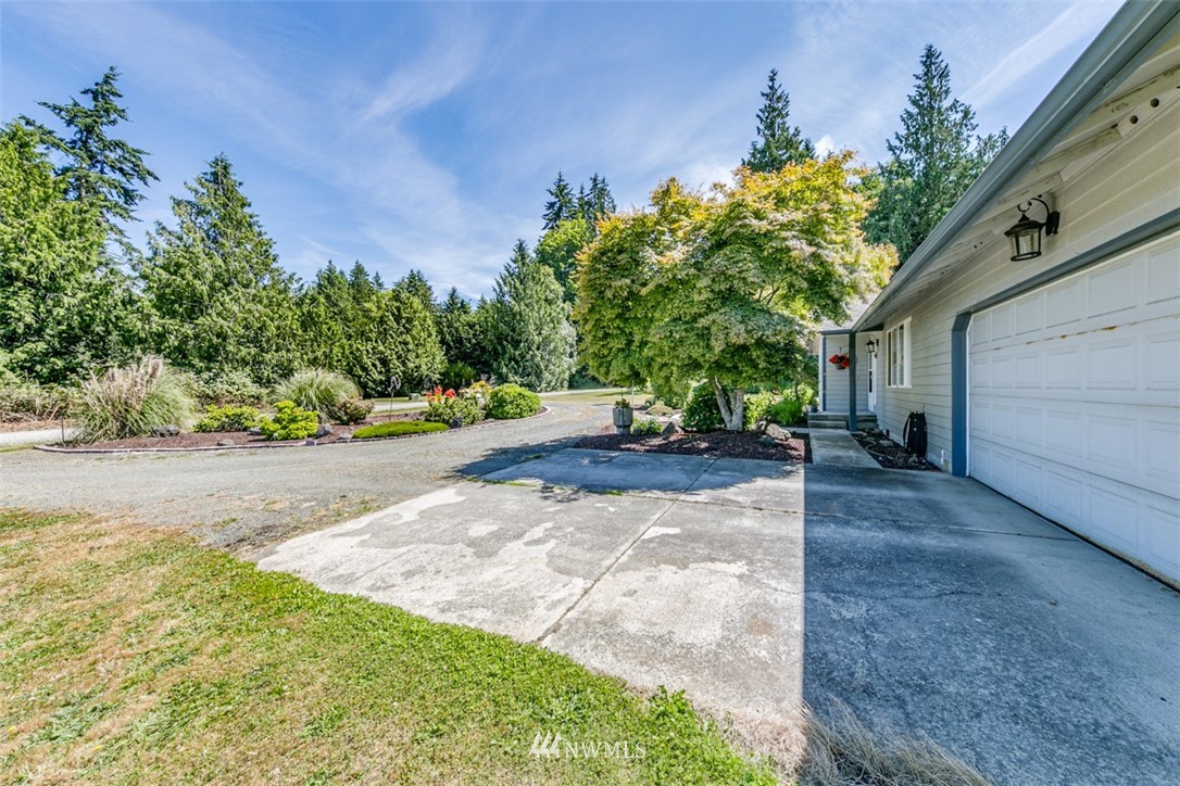 422 Hulse Road Port Angeles, WA 98362 - Photo 39 of 40 a view of a back yard of the house
