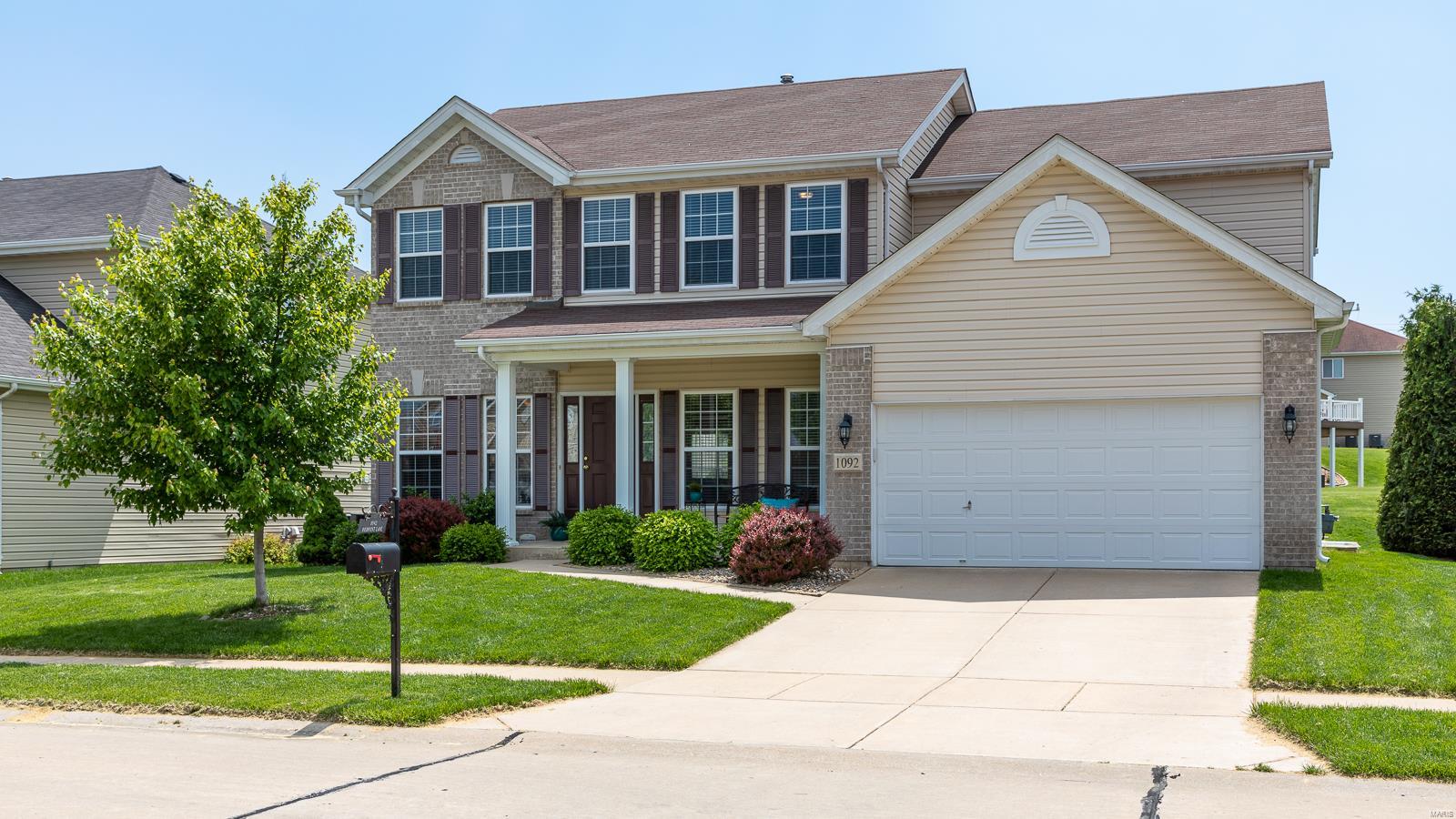 1092 Pierpoint Lane St. Charles, MO 63303 - Photo 1 of 36