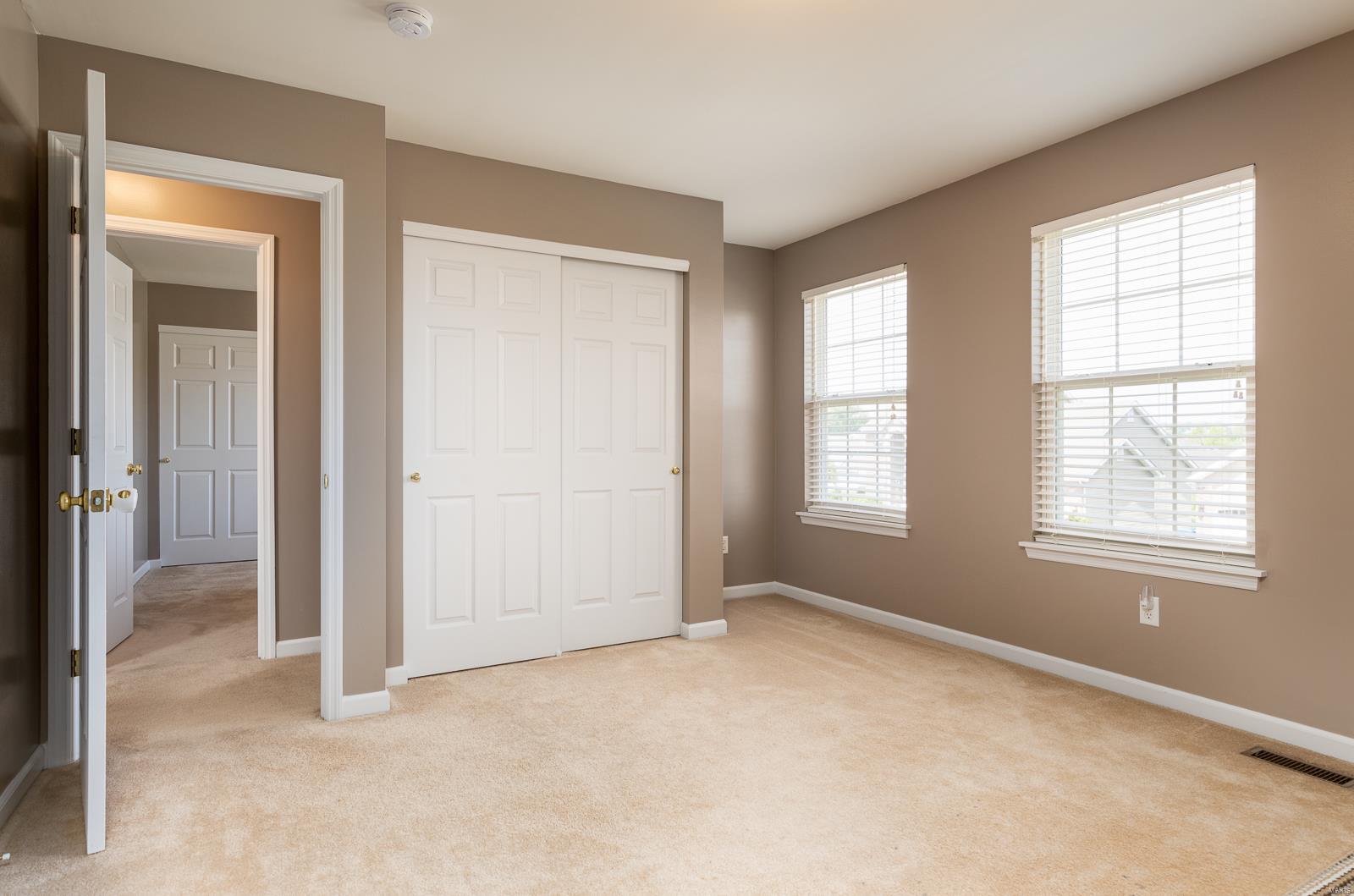 1092 Pierpoint Lane St. Charles, MO 63303 - Photo 19 of 36