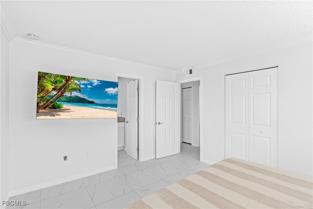 3225 East Riverside Drive, Unit 34C Fort Myers, FL 33916 - Photo 28 of 50 a view of an empty room