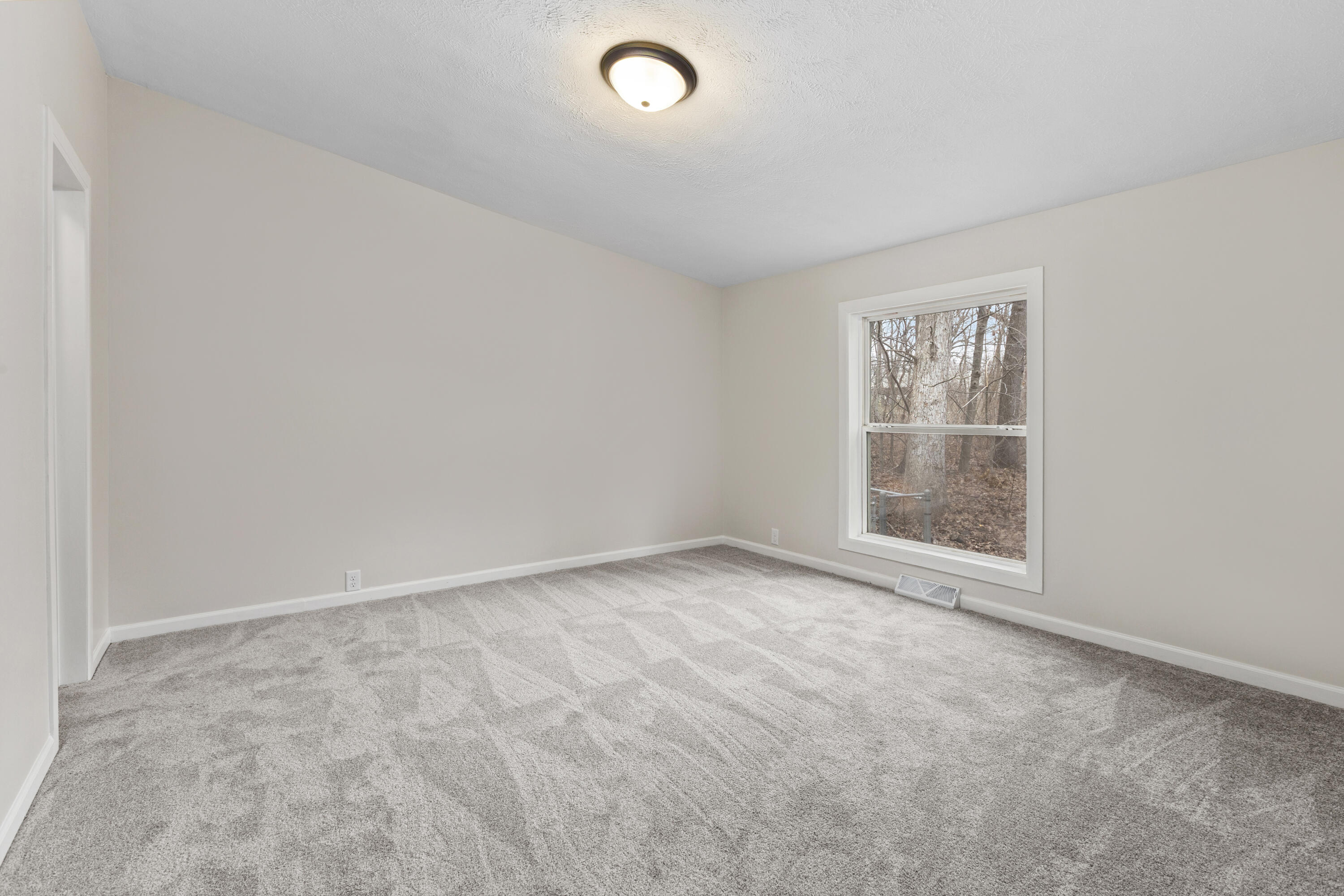 122 Top Flight Road Michigan City, IN 46360 - Photo 17 of 24 3000x2000
