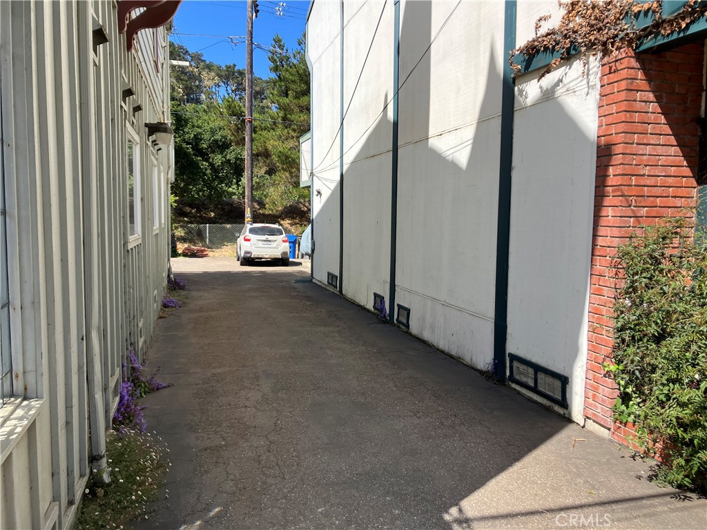 724 Main Street Cambria, CA 93428 - Photo 23 of 24