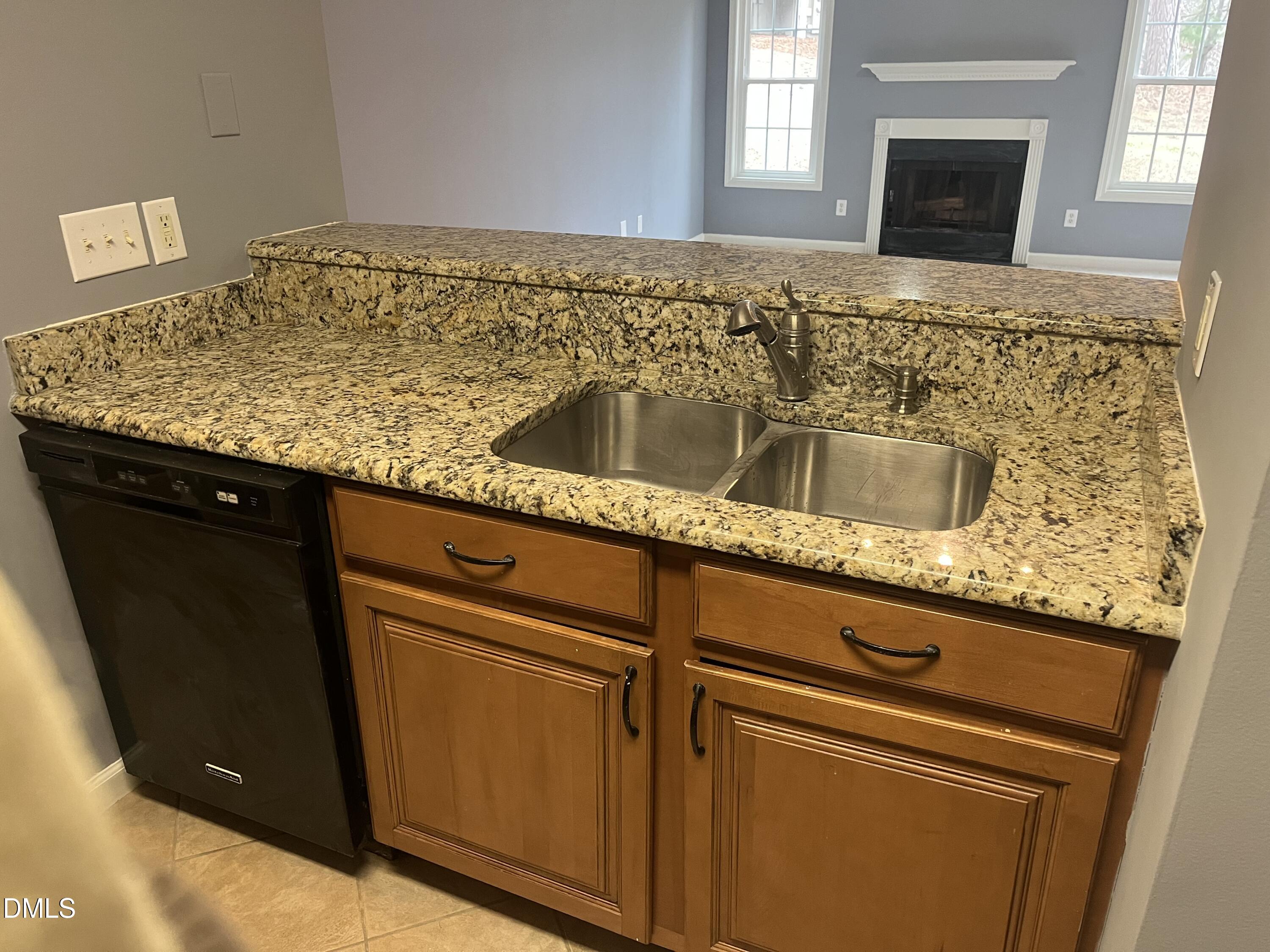 3805 Chimney Ridge Place, Unit 7 Durham, NC 27713 - Photo 7 of 30 IMG_2864