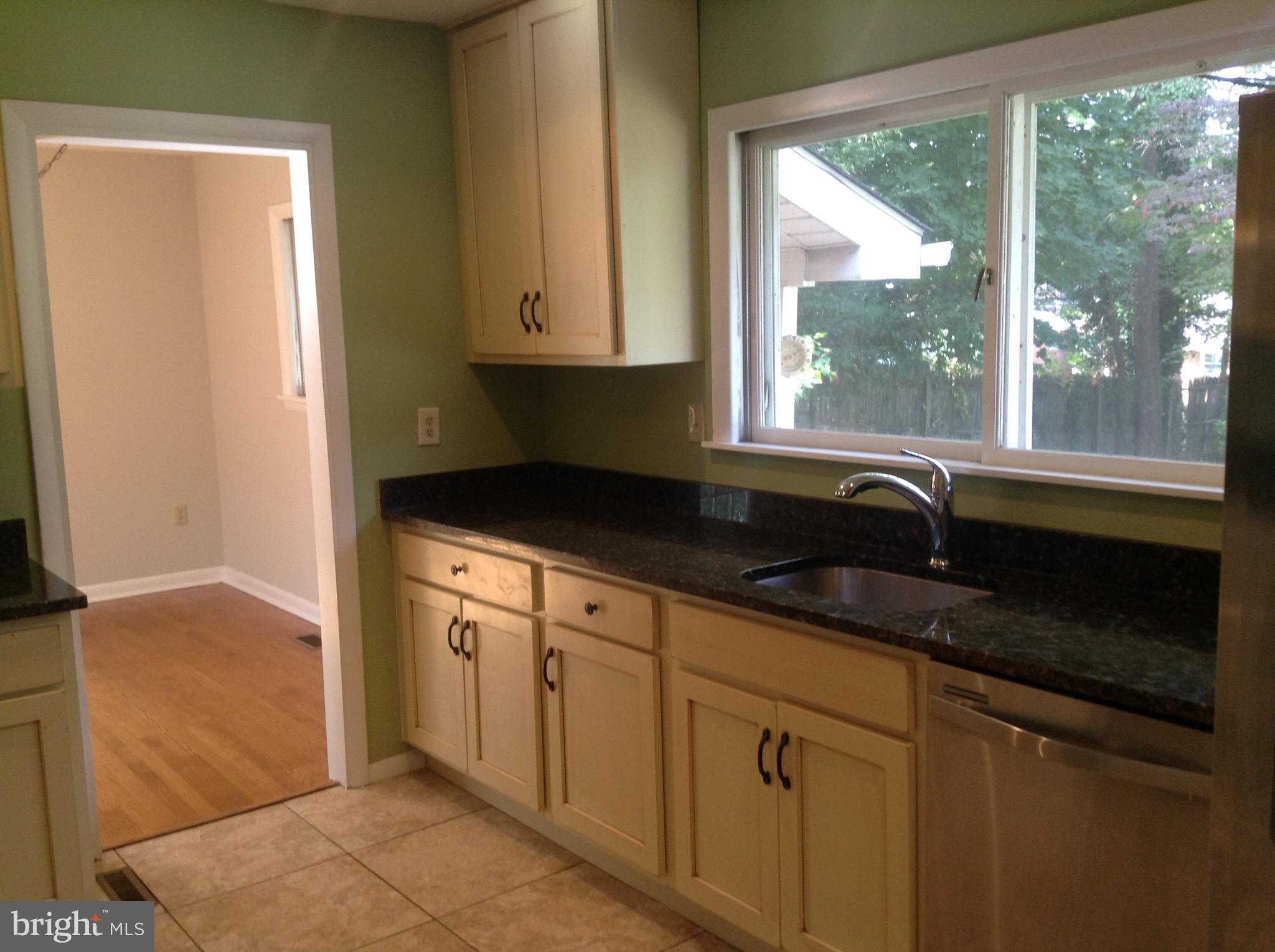 329 Jamestown Road Front Royal, VA 22630 - Photo 12 of 30 Kitchen