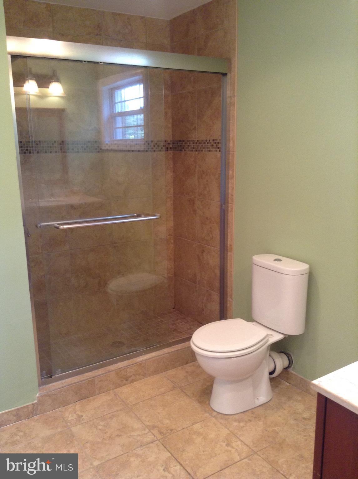 329 Jamestown Road Front Royal, VA 22630 - Photo 22 of 30 Bath (Master)