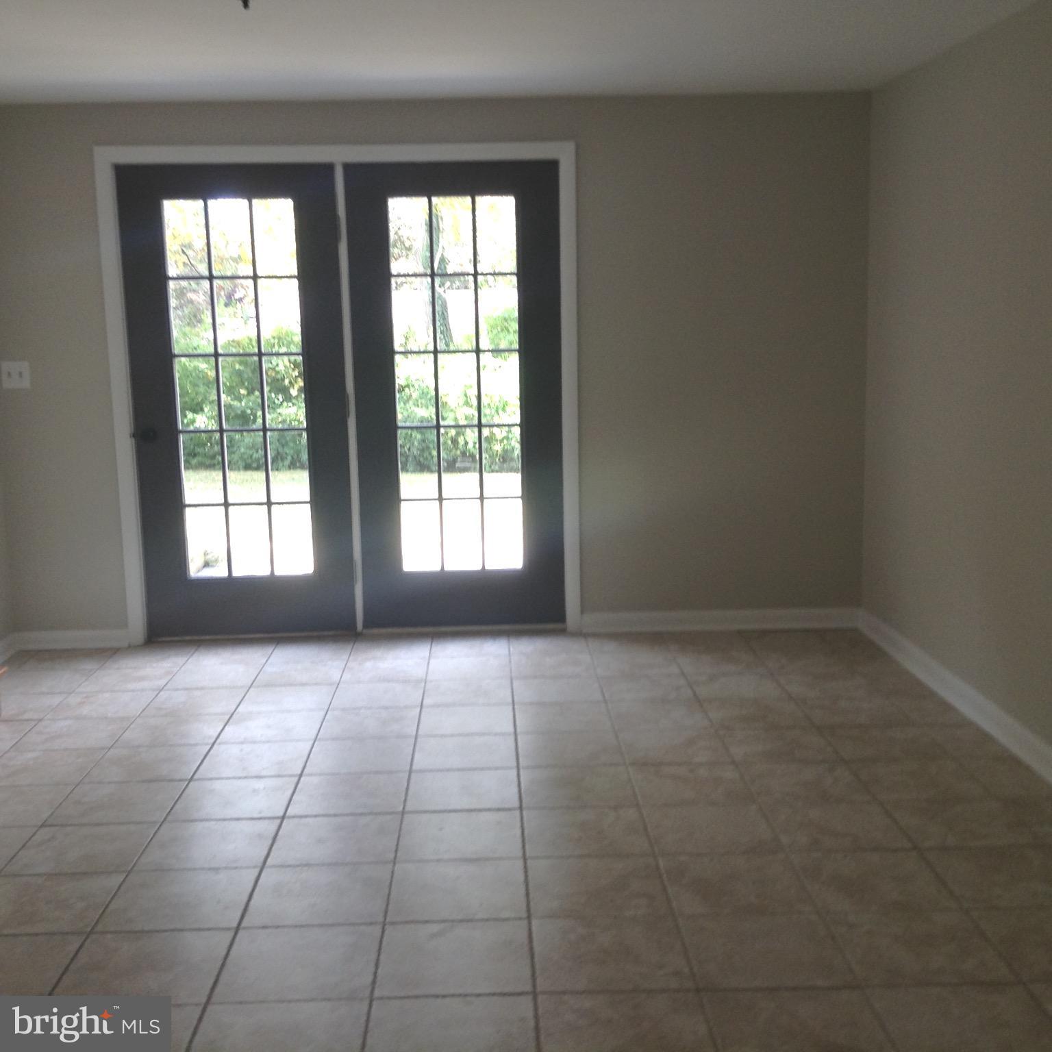 329 Jamestown Road Front Royal, VA 22630 - Photo 28 of 30 Breakfast area or family room