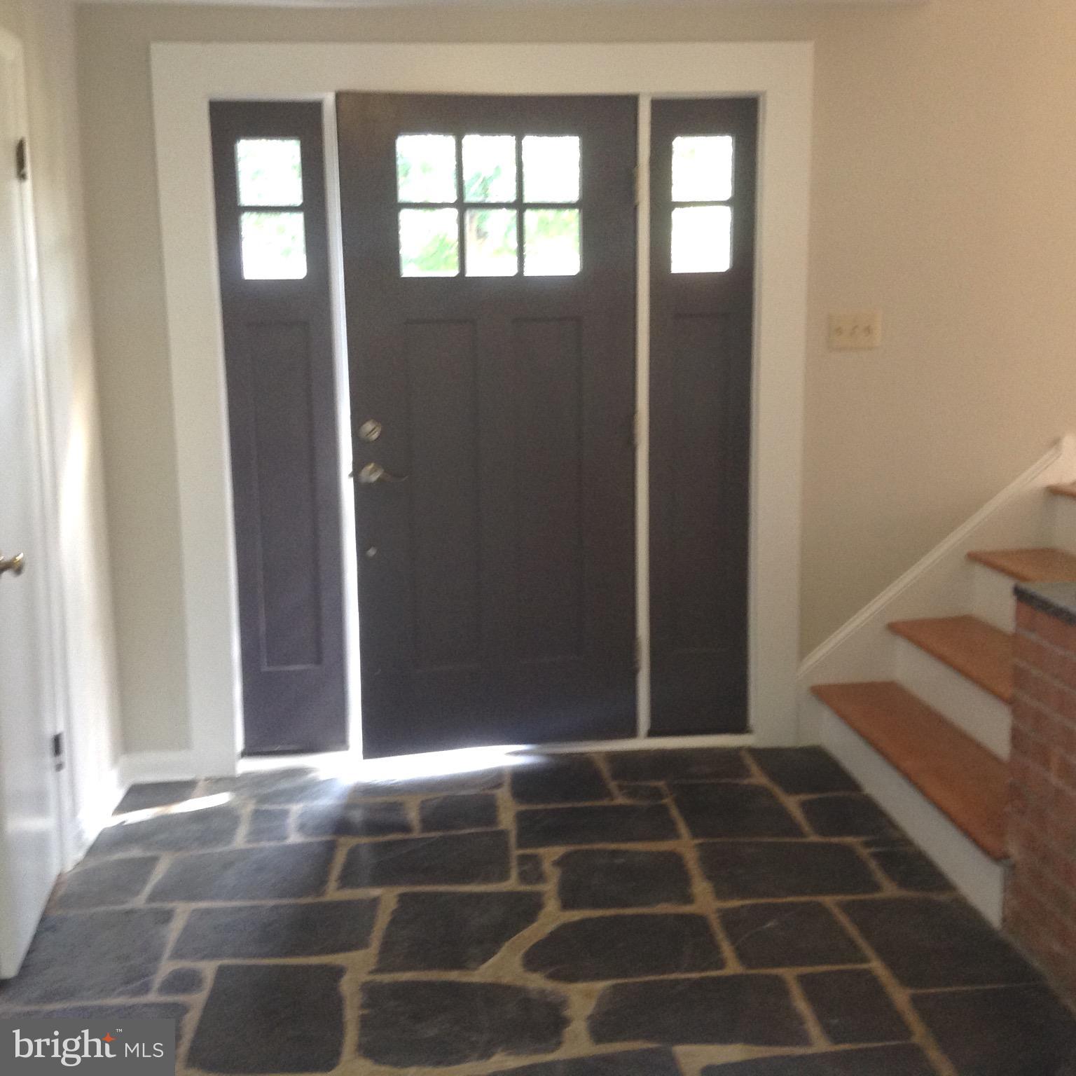 329 Jamestown Road Front Royal, VA 22630 - Photo 29 of 30 Entry way